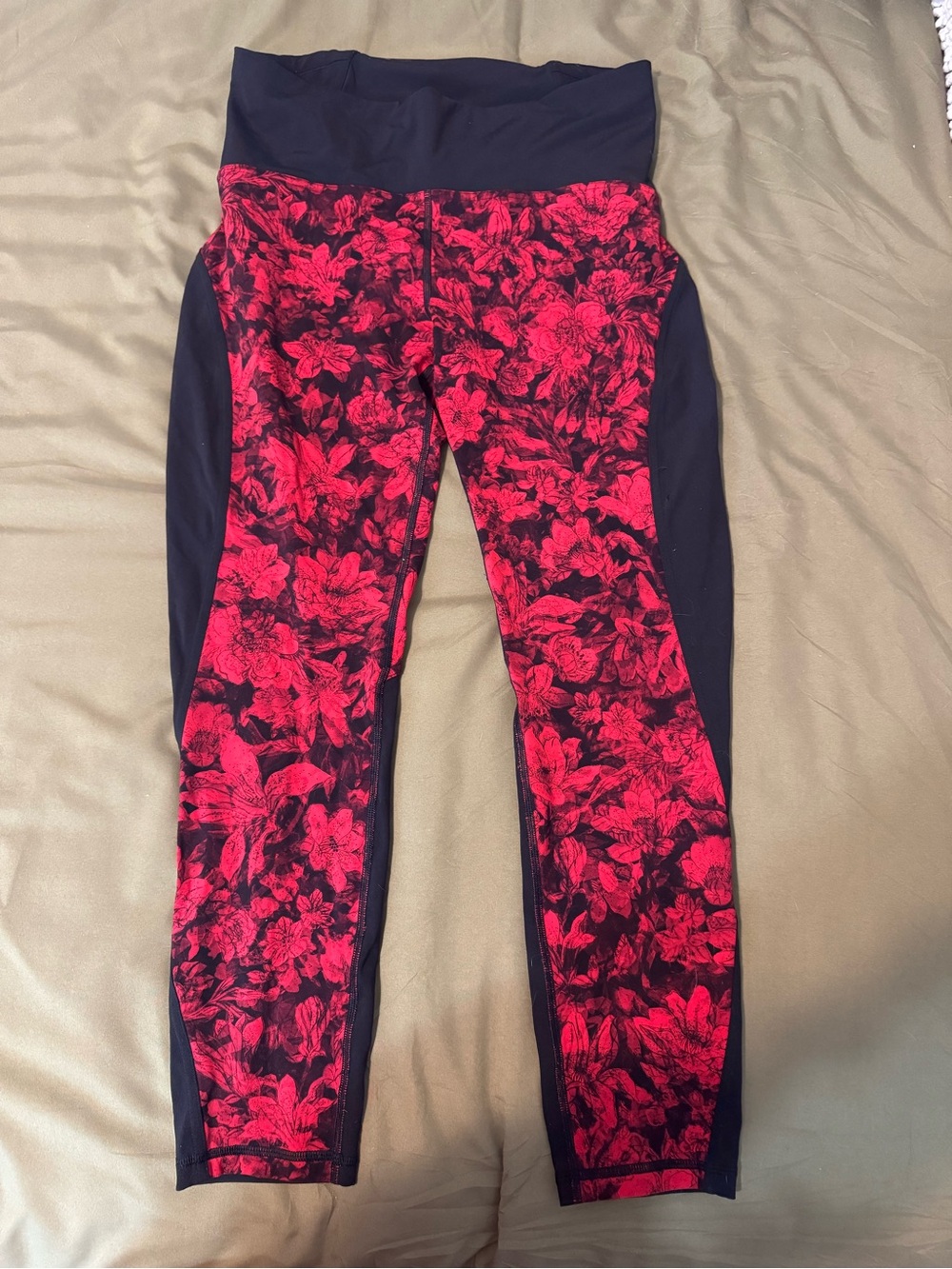 lululemon athletica Black & Red Floral Workout Leggings